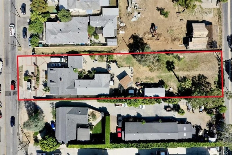 10918 Laurel Canyon
