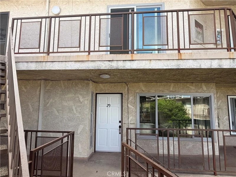 7000 S. La Cienega Blvd. South 29