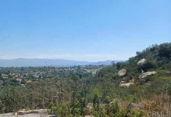 Photo of 10050 Tall Oak DR, Escondido, CA 92026 (MLS # NDP2606886)