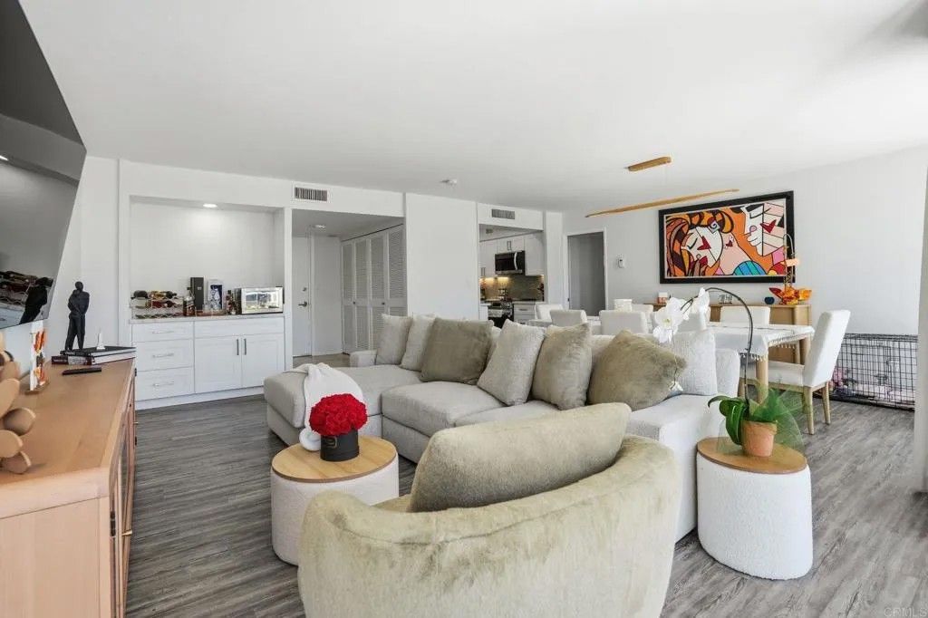 Photo of 1730 Avenida Del Mundo #502, Coronado, CA 92118 (MLS # PTP2508734)