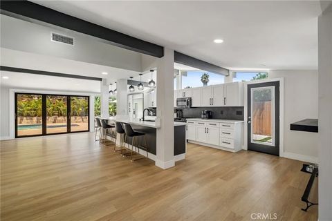 Photo of 19945 Gresham Street, Northridge, CA 91324 (MLS # SR26057007)