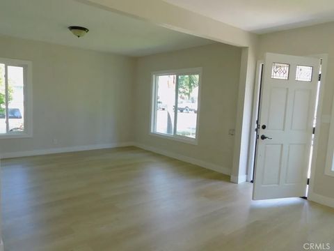 Tiny photo for 902 E 6th Street, Pomona, CA 91766 (MLS # IV25235098)