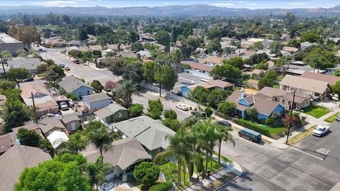 Tiny photo for 902 E 6th Street, Pomona, CA 91766 (MLS # IV25235098)
