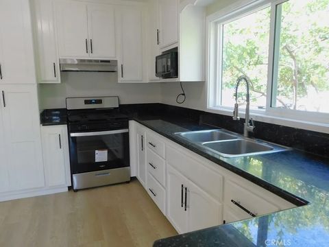 Tiny photo for 902 E 6th Street, Pomona, CA 91766 (MLS # IV25235098)