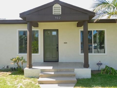 Tiny photo for 902 E 6th Street, Pomona, CA 91766 (MLS # IV25235098)