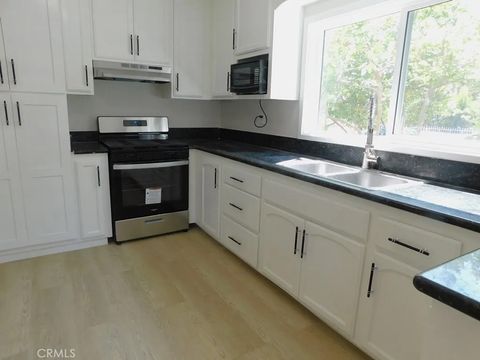 Tiny photo for 902 E 6th Street, Pomona, CA 91766 (MLS # IV25235098)