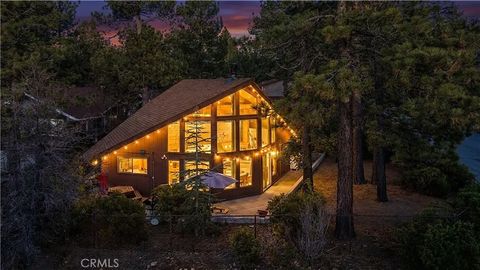 Photo of 41714 Switzerland Dr, Big Bear Lake, CA 92315 (MLS # IG26011606)