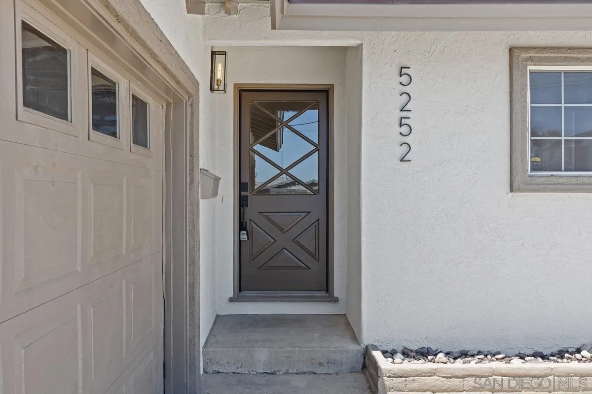 5252 Mount Blanca Dr