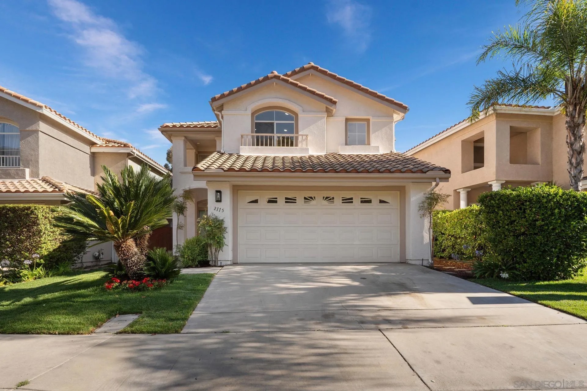 2115 Valley Rim Glen
