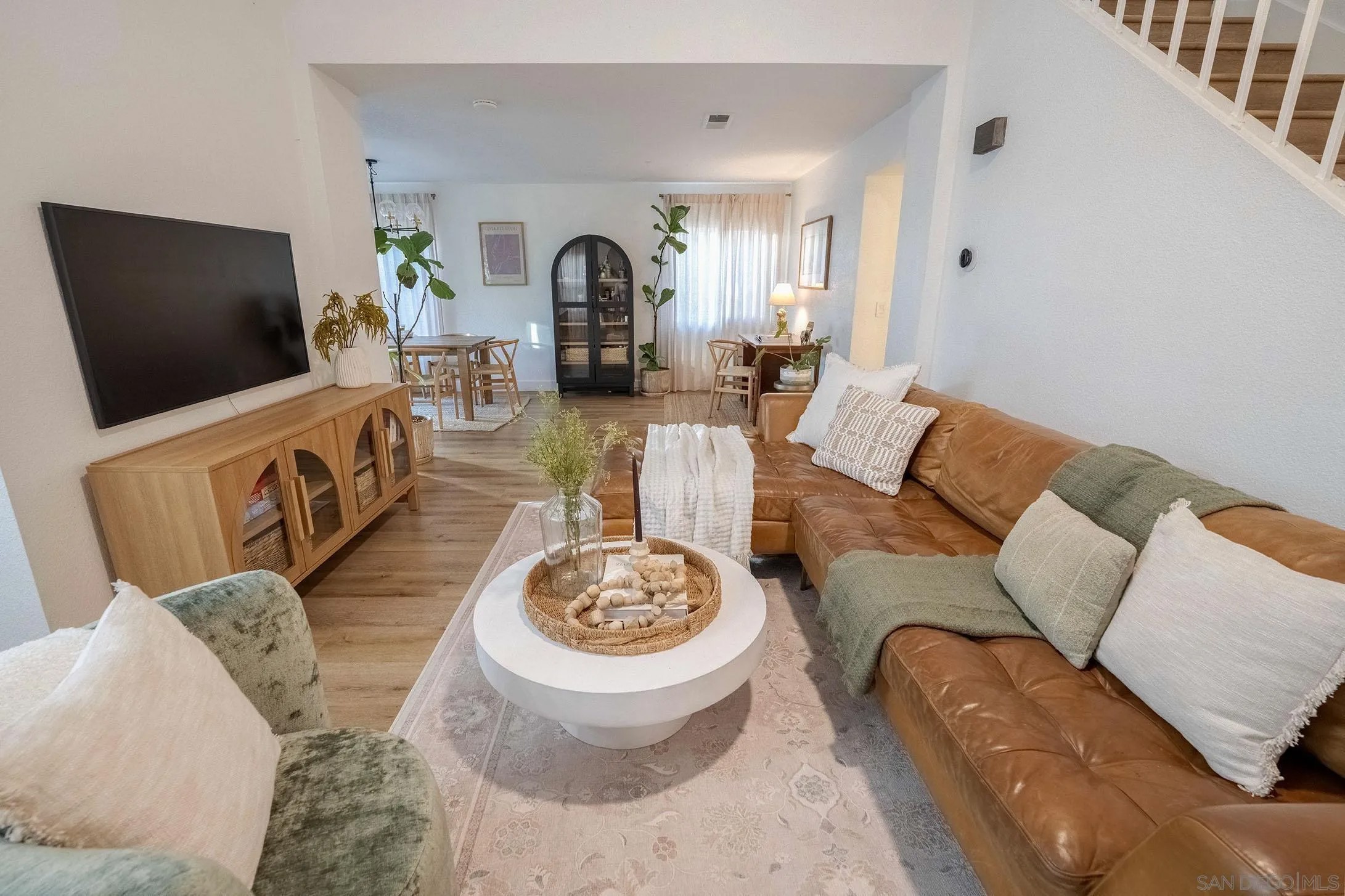 11736 Avenida Anacapa