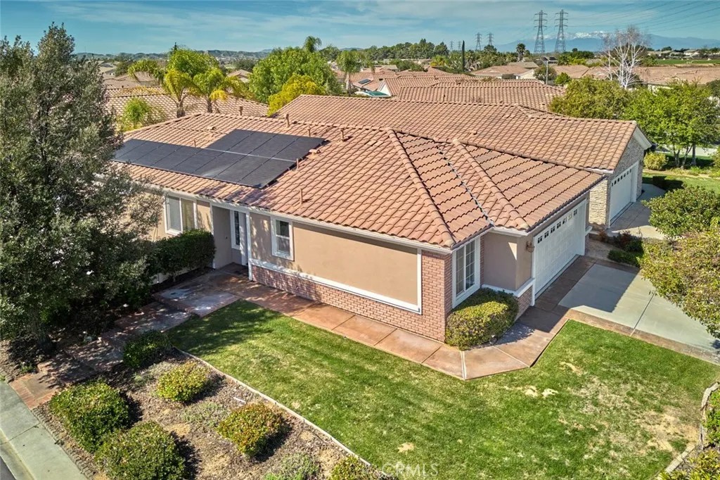 1143 Saguaro Road