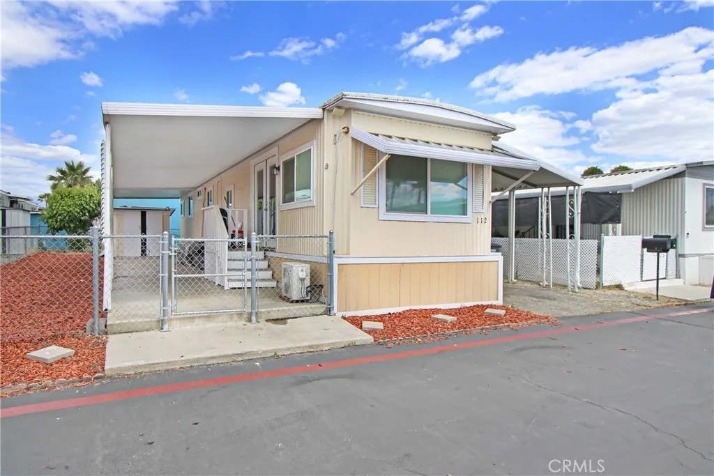 Photo of 1455 S State St #112, Hemet, CA 92543 (MLS # PW26091664)