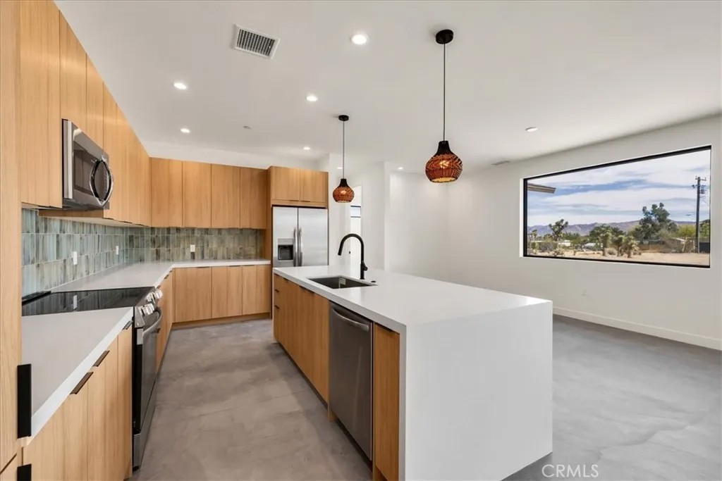 58833 Sunflower Drive