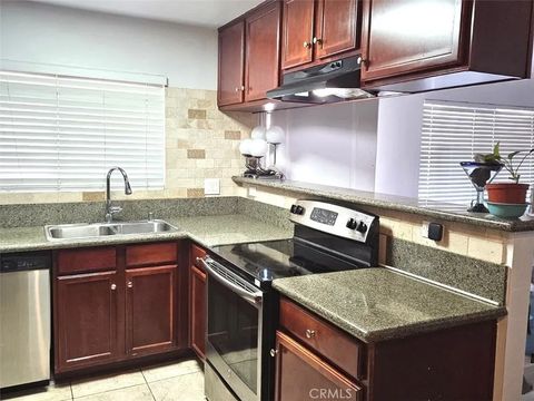 Photo of 12805 Mapleview St, Lakeside, CA 92040 (MLS # DW26116954)