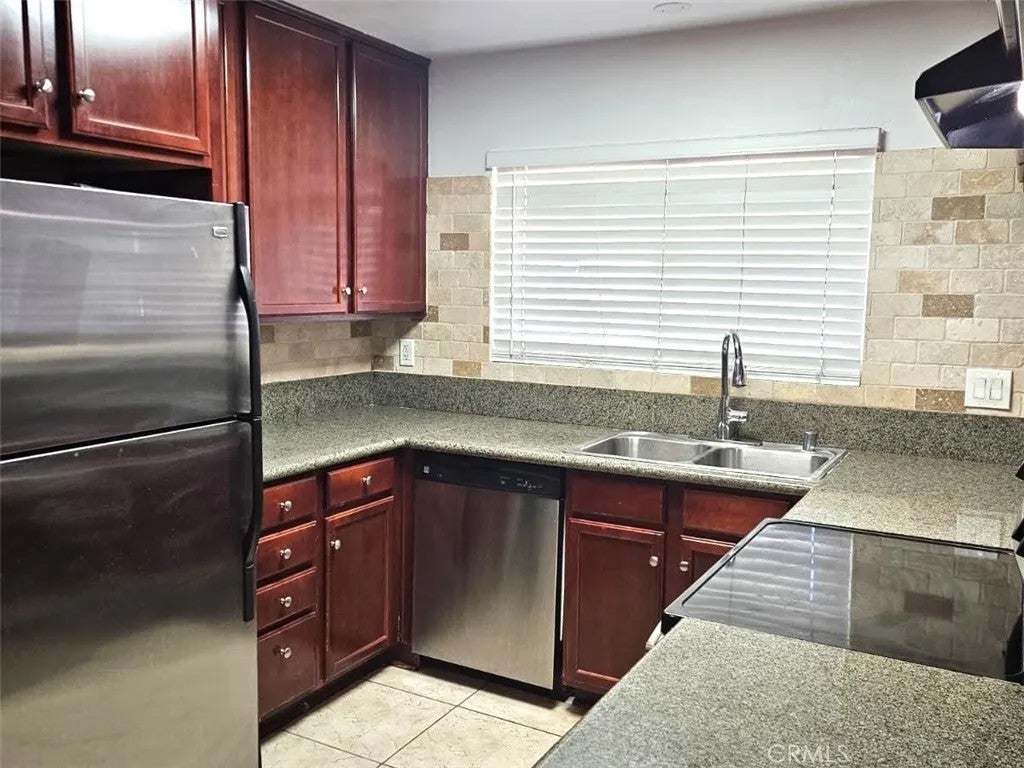 Photo of 12805 Mapleview St, Lakeside, CA 92040 (MLS # DW26116954)