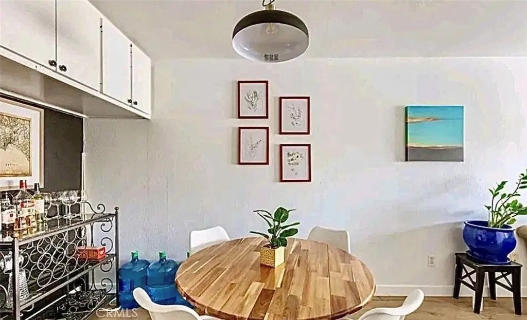 1621 Hotel South