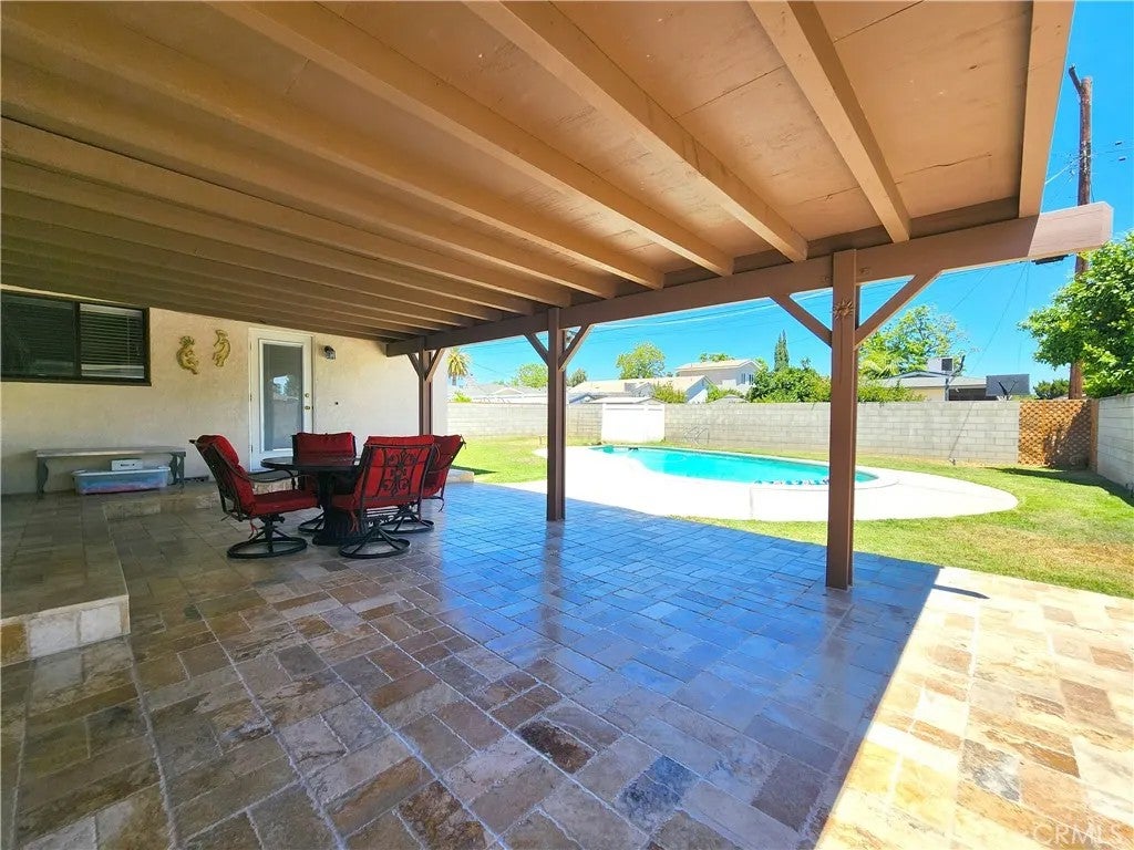10014 Gaviota