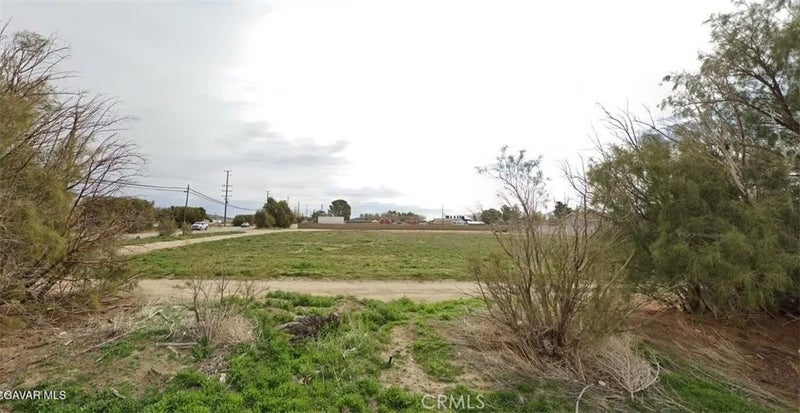 5696 Rosamond West