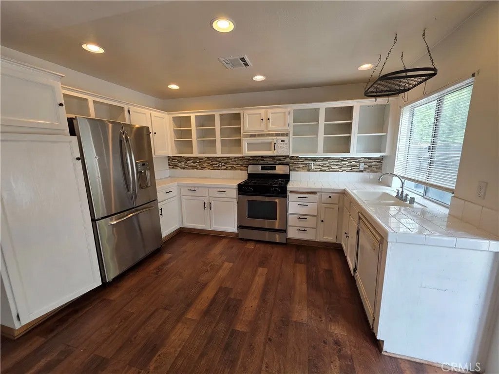 Photo of 11150 Corsica Court, Rancho Cucamonga, CA 91730 (MLS # TR26197797)