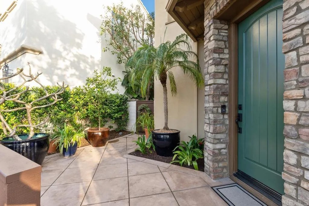 6095 Blue Dawn Trail