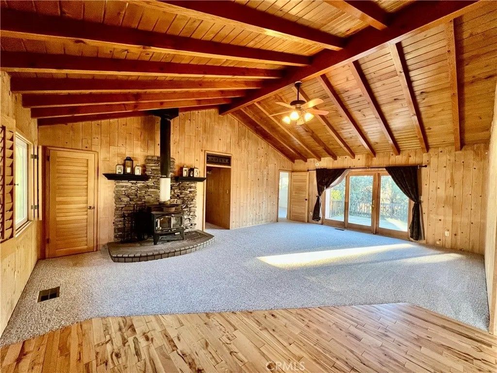 Photo of 1118 Snowline Dr, Frazier Park, CA 93225 (MLS # SR25261473)