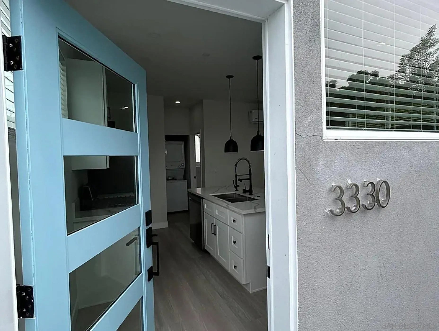 3328 B St 3330