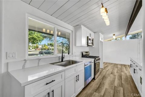 Tiny photo for 2100 Gregory Ln, La Habra, CA 90631 (MLS # PW25239559)