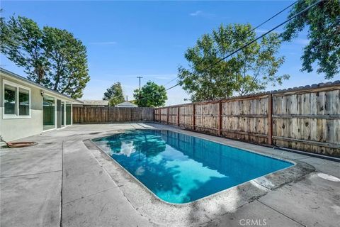 Tiny photo for 2100 Gregory Ln, La Habra, CA 90631 (MLS # PW25239559)