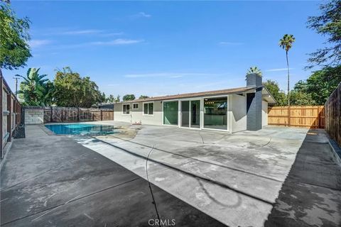 Tiny photo for 2100 Gregory Ln, La Habra, CA 90631 (MLS # PW25239559)