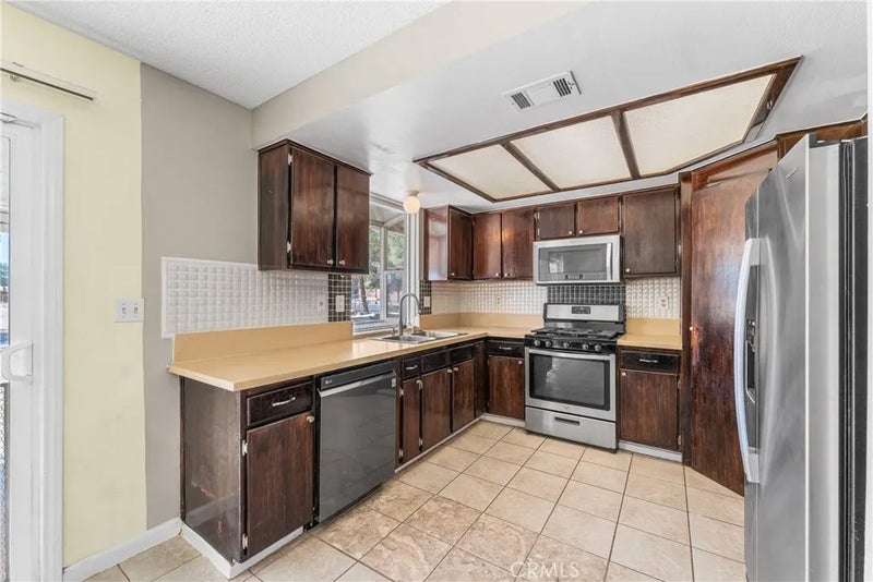 38625 159th Street East