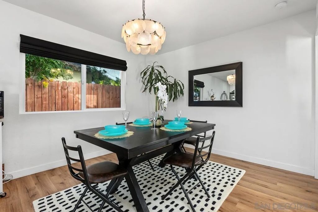 Photo of 1811 Iris Way, Escondido, CA 92027 (MLS # 260006939)