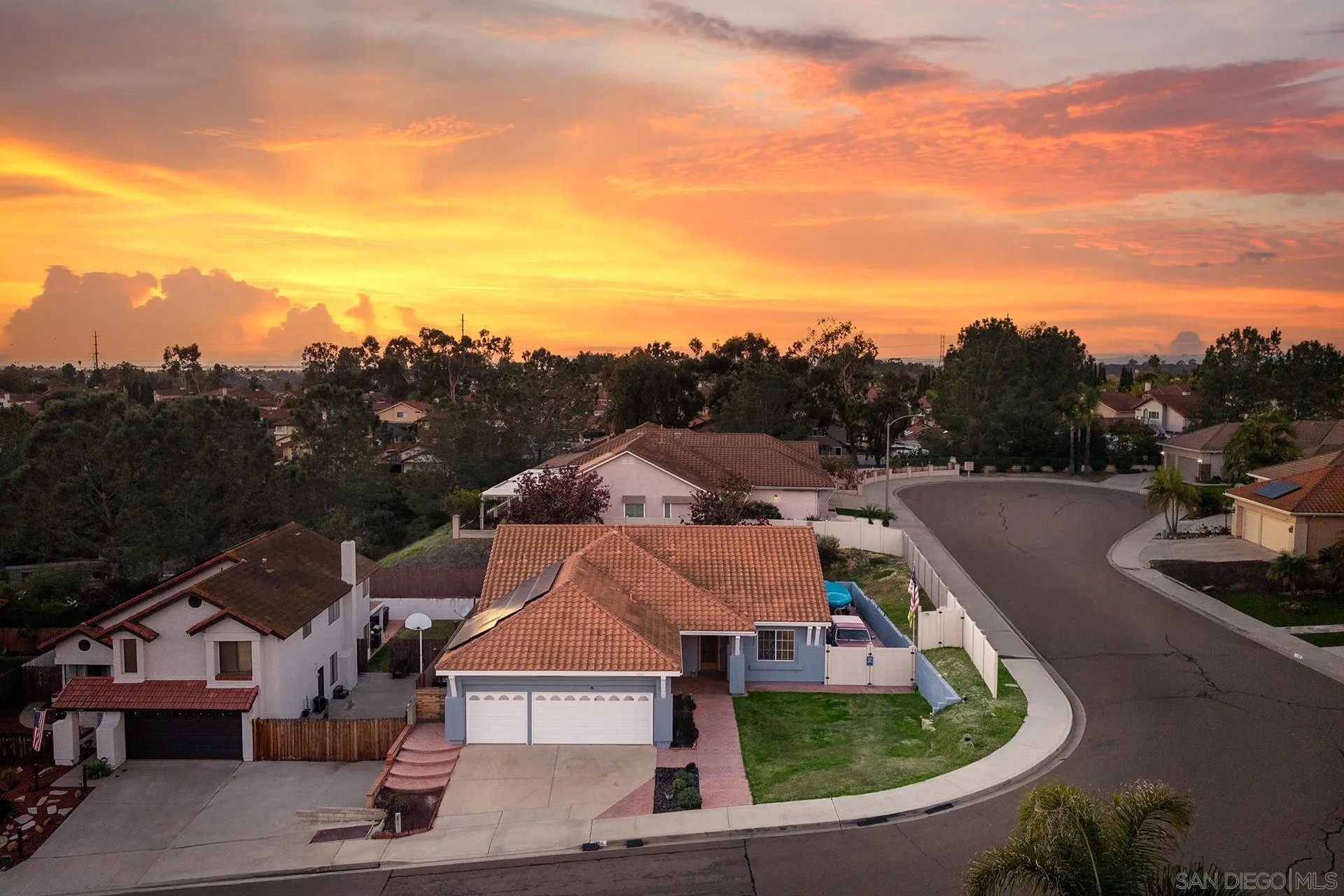 1106 Paseo Marguerita