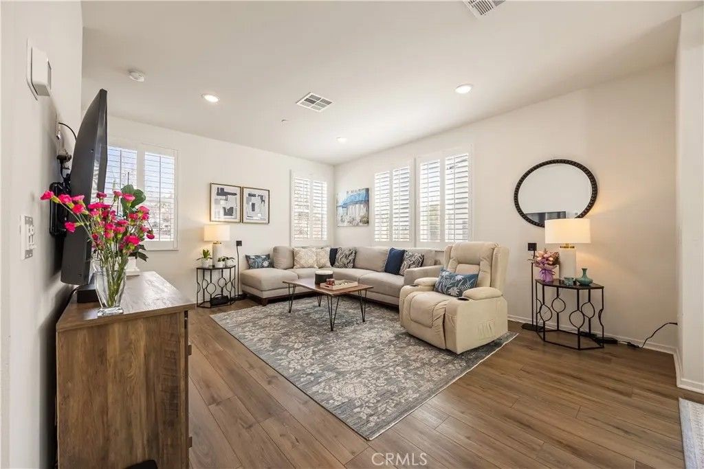 Photo of 468 Carina Glen, Escondido, CA 92025 (MLS # SW26048612)