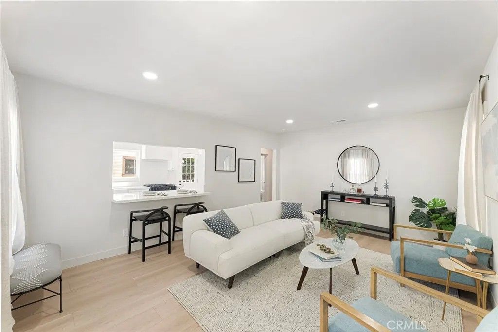 Photo of 2626 Crestmoore Pl, Los Angeles, CA 90065 (MLS # DW25277002)