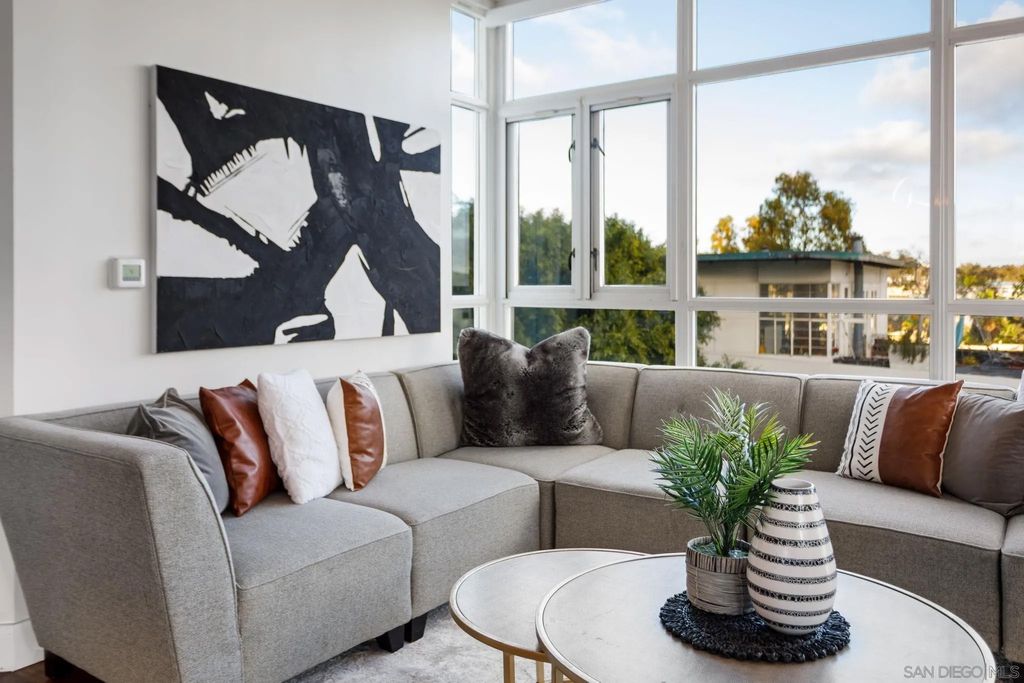 Photo of 850 Beech St #511, San Diego, CA 92101 (MLS # 260003130)