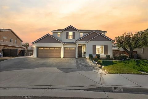 Photo of 569 Overleaf Way, San Jacinto, CA 92582 (MLS # SW26014842)