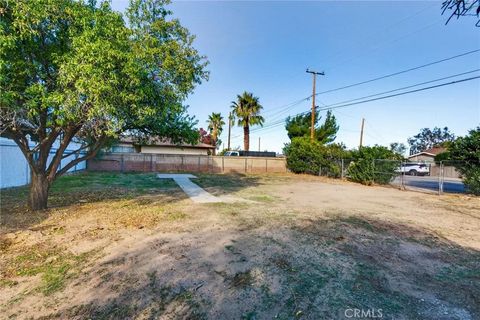 Tiny photo for 42359 52nd St, Lancaster, CA 93536 (MLS # OC25241667)