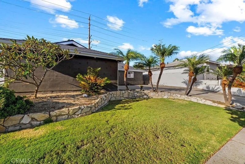 8351 Amsterdam Drive