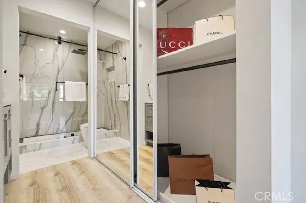 Photo of 21400 Burbank Boulevard #115, Woodland Hills, CA 91367 (MLS # SR26026656)