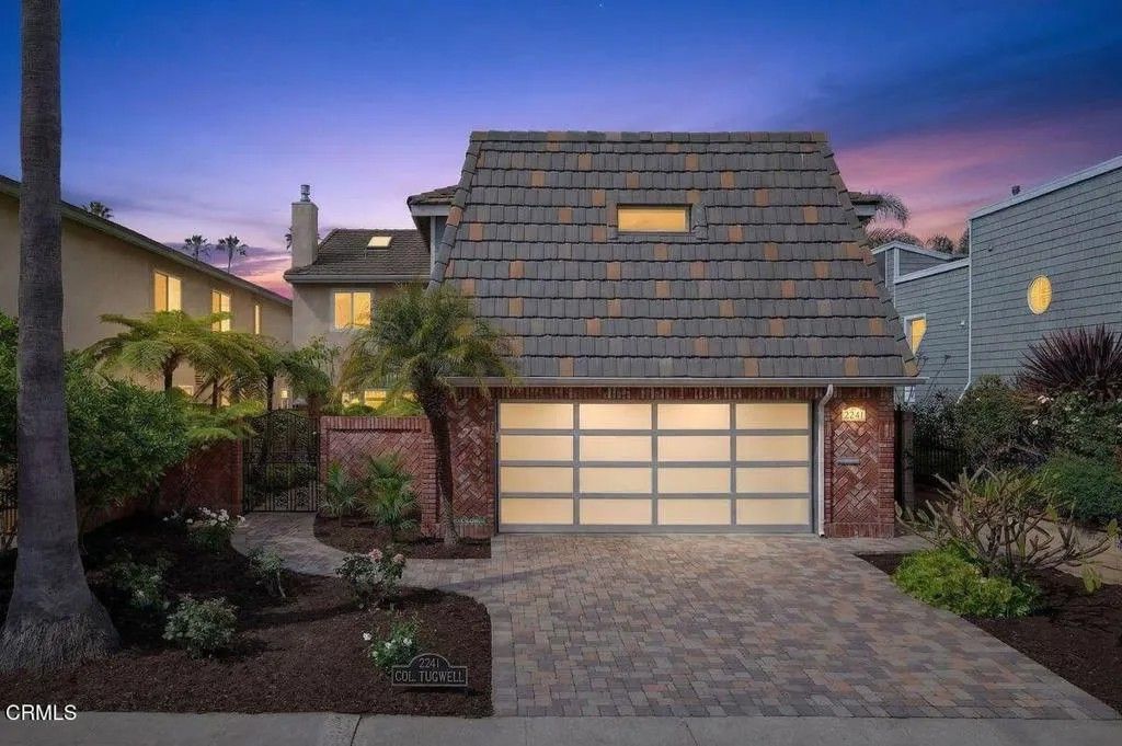 Photo of 2941 Surfrider Avenue, Ventura, CA 93001 (MLS # V1-35320)