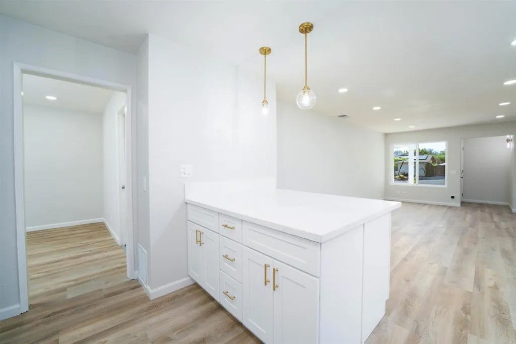 838 Loganberry Court