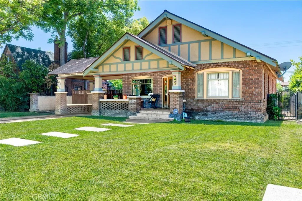 172 Lincoln Avenue