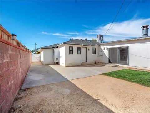 Tiny photo for 44140 Lightwood Ave, Lancaster, CA 93534 (MLS # SR25248846)