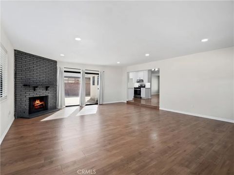 Tiny photo for 44140 Lightwood Ave, Lancaster, CA 93534 (MLS # SR25248846)