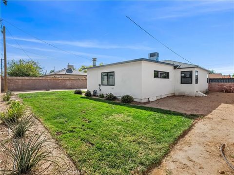 Tiny photo for 44140 Lightwood Ave, Lancaster, CA 93534 (MLS # SR25248846)