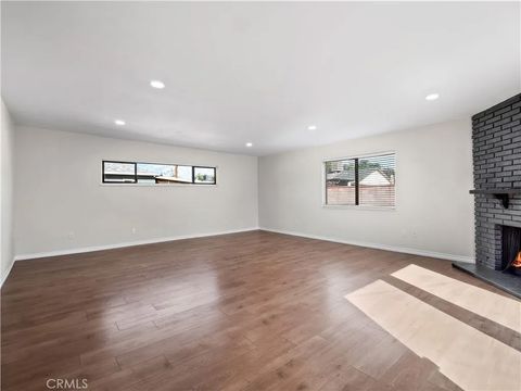 Tiny photo for 44140 Lightwood Ave, Lancaster, CA 93534 (MLS # SR25248846)