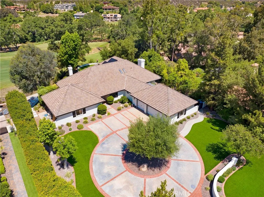 38513 Quail Ridge Drive