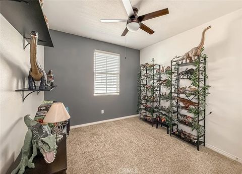 Tiny photo for 26707 Lexington Lane, Saugus, CA 91350 (MLS # SR25271889)