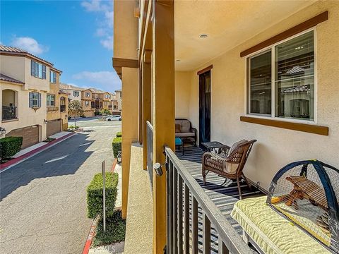 Tiny photo for 26707 Lexington Lane, Saugus, CA 91350 (MLS # SR25271889)