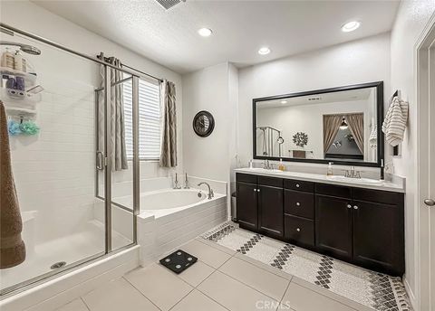 Tiny photo for 26707 Lexington Lane, Saugus, CA 91350 (MLS # SR25271889)